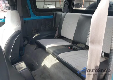 1993 Suzuki Sidekick Js z USA, uszkodzony, nr VIN 2S3TC01C7P6406115